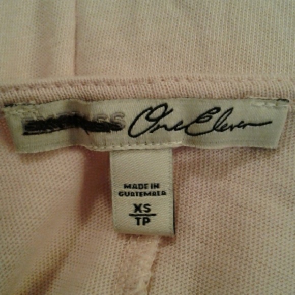 Express One Eleven top - Picture 4 of 6